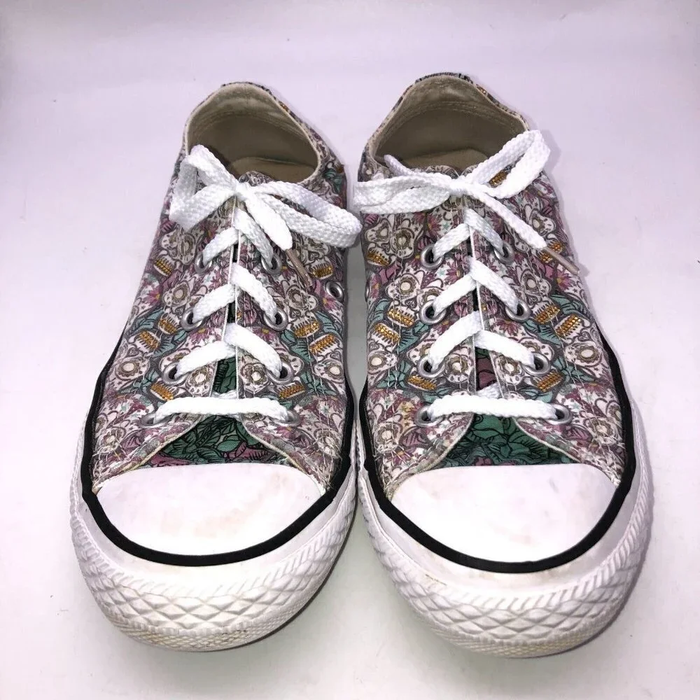 Converse All Star Youth Size 2 Skulls Day of the Dead  Low Top Sneakers Shoes
